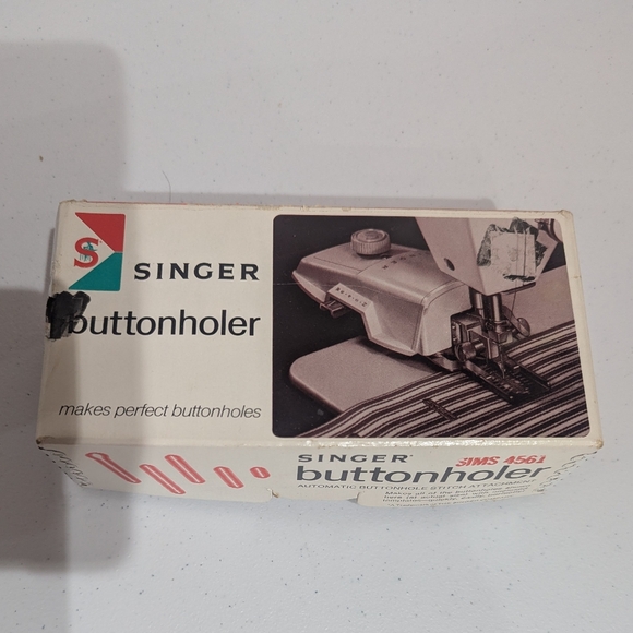 Vintage Singer Buttonholer - Picture 9 of 12